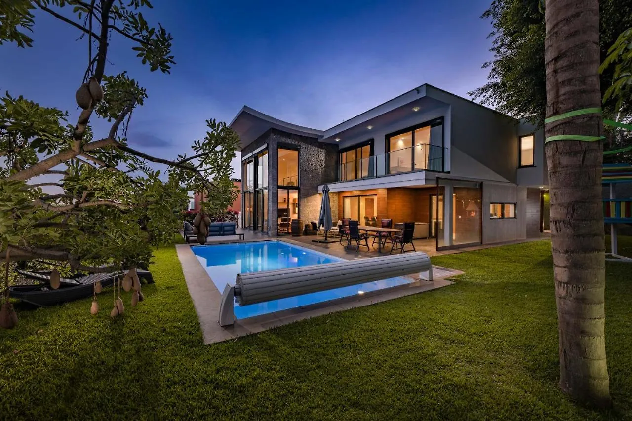 Villa Das Quebradas By An Island Apart Funchal